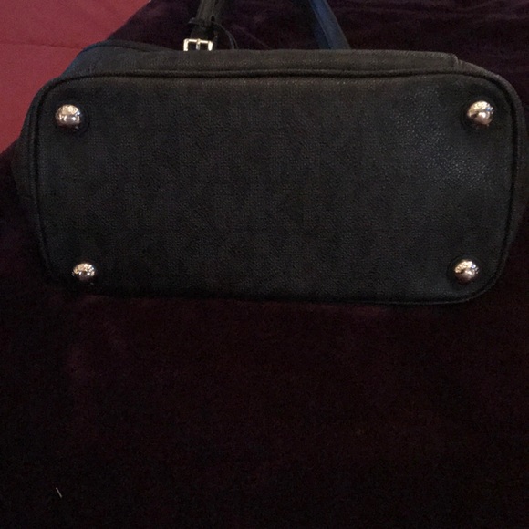 Purse - Picture 3 of 5